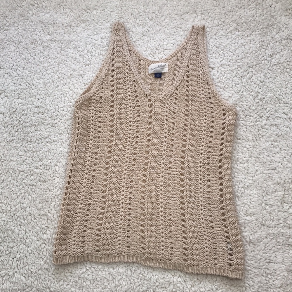 Universal Thread XS knit tank top tan/dark cream